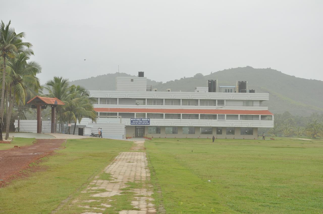 Rns Golf Resort & Nature Cure Centre Māvalli エクステリア 写真