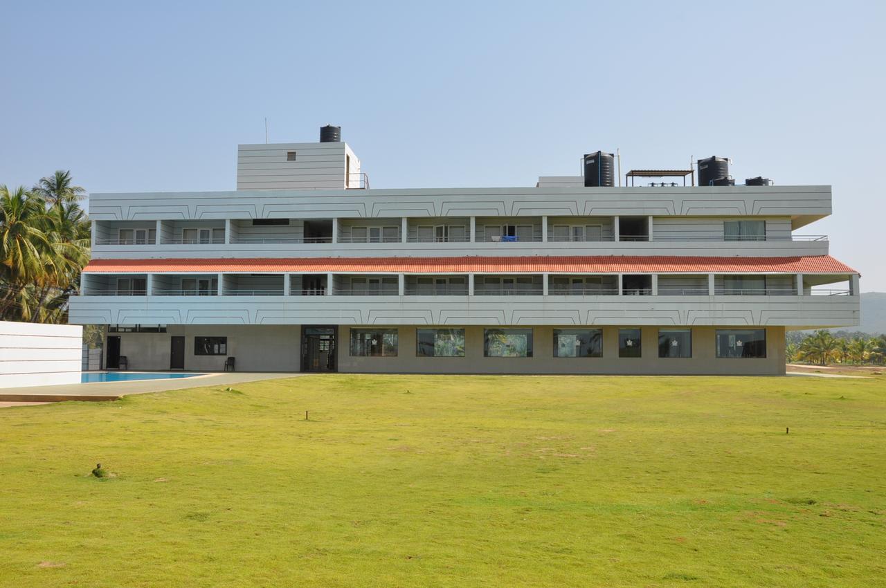 Rns Golf Resort & Nature Cure Centre Māvalli エクステリア 写真
